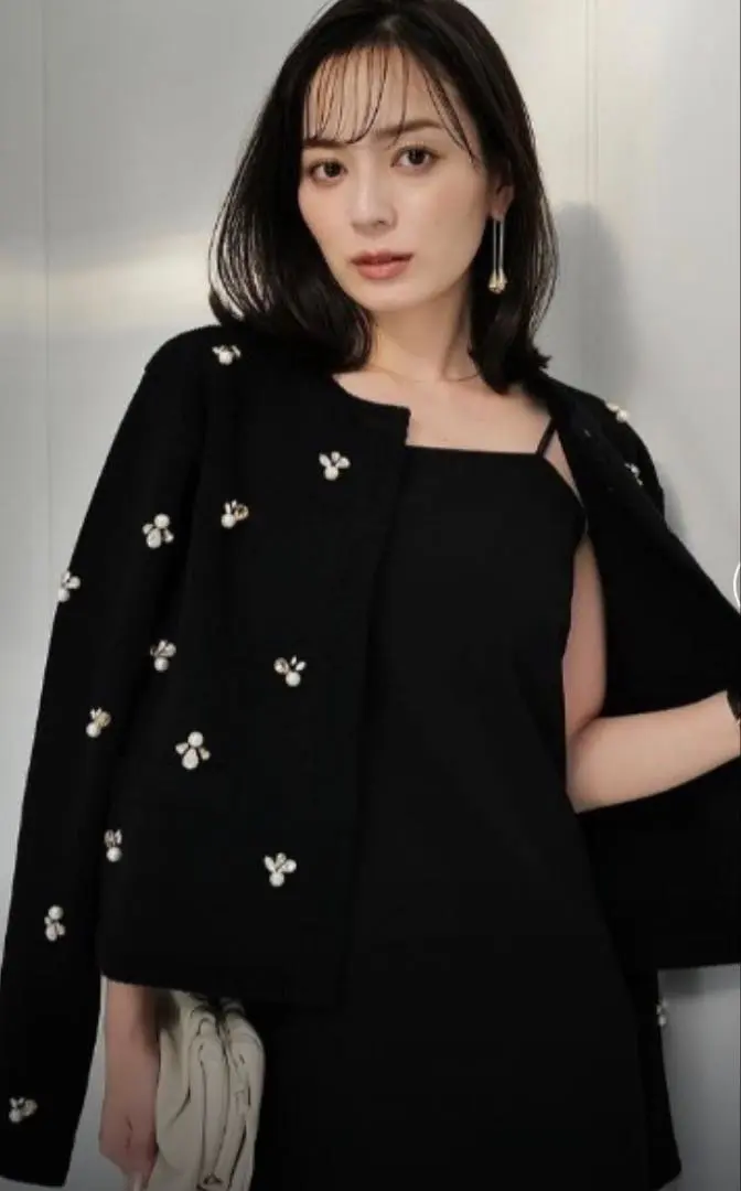 2026年最新】anuans ビジューニットジャケットの人気アイテム - メルカリ