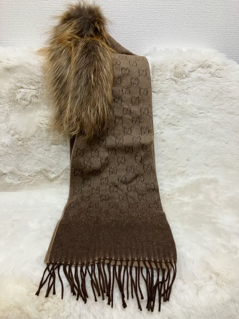 2026年最新】グッチ ファー ストールの人気アイテム - メルカリ
