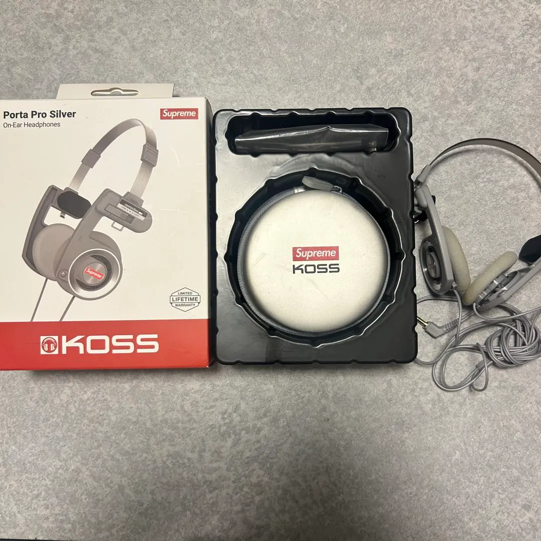 2026年最新】Supreme Koss PortaPro Headphonesの人気アイテム - メルカリ
