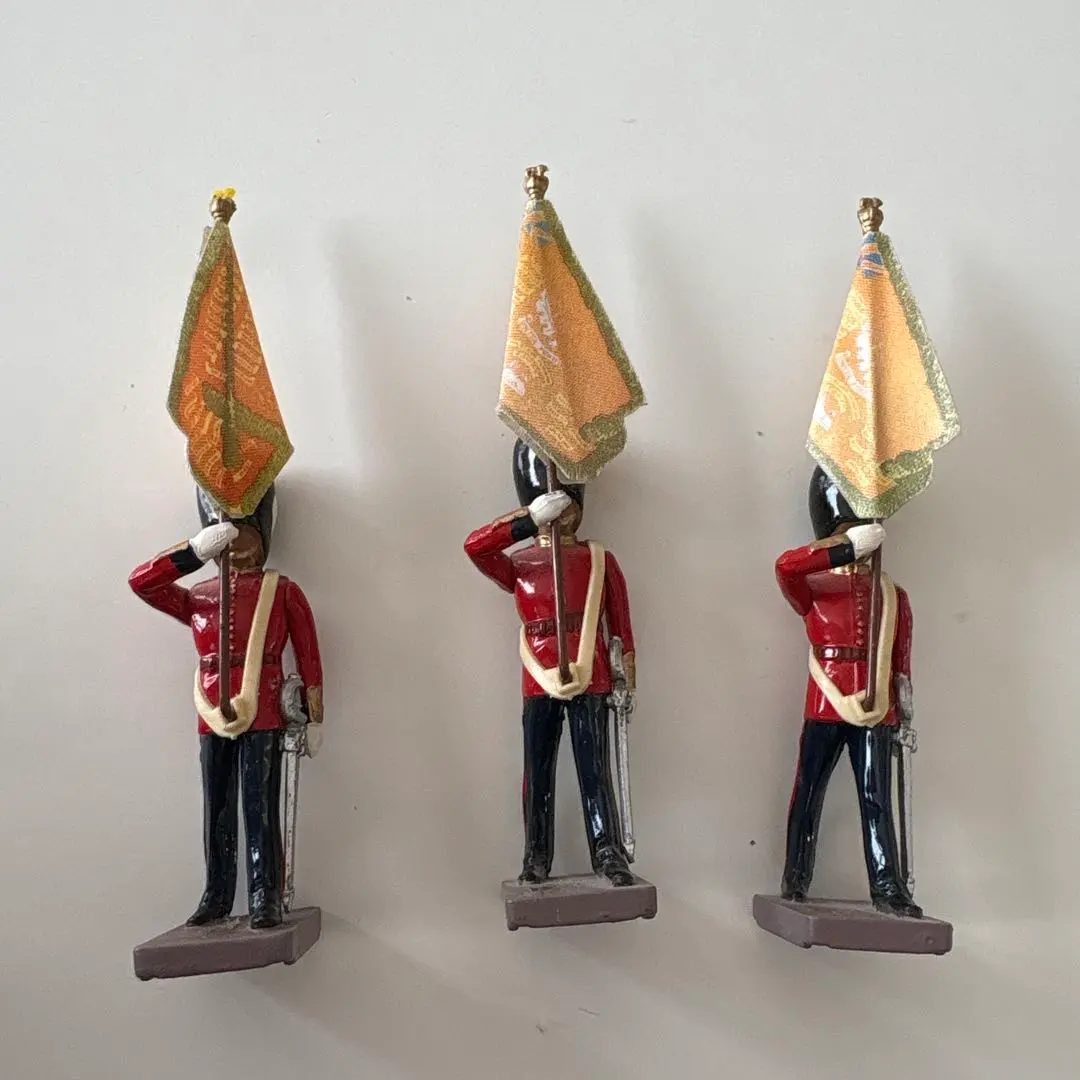 2026年最新】ブリテン社 フィギュアの人気アイテム - メルカリ