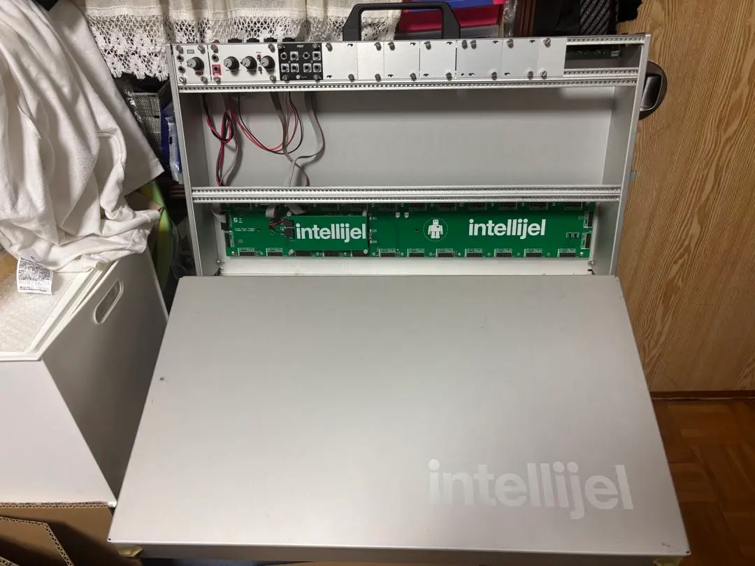 2026年最新】Intellijel 7uの人気アイテム - メルカリ