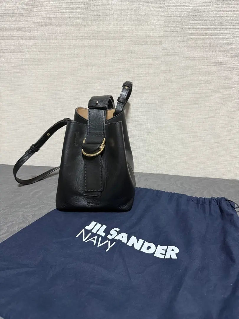 2025年最新】JIL SANDER NAVY ショルダーバッグの人気アイテム - メルカリ