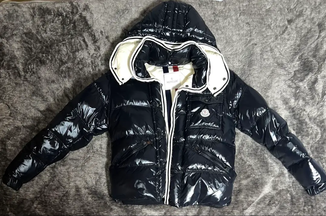 2026年最新】MONCLER ブランソンの人気アイテム - メルカリ