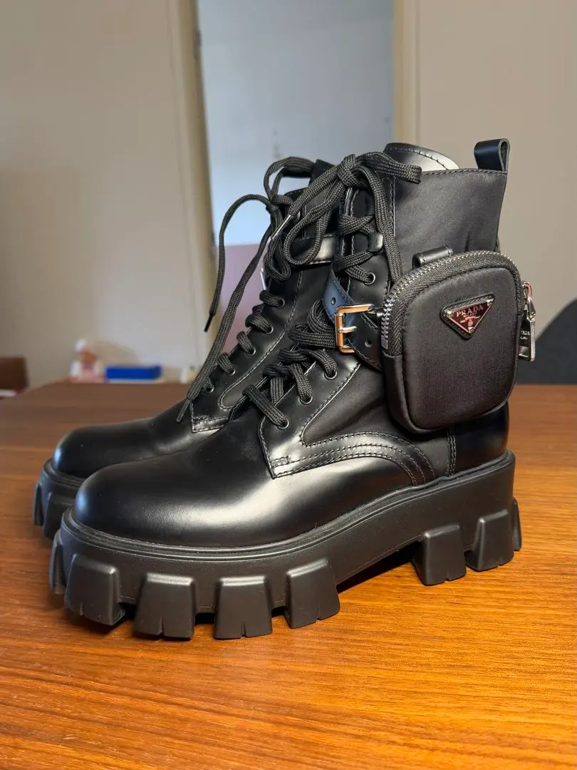 2026年最新】prada モノリス re-nylonの人気アイテム - メルカリ