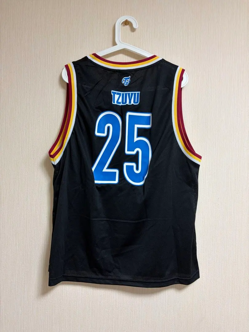 2026年最新】twice ユニフォーム ツウィの人気アイテム - メルカリ