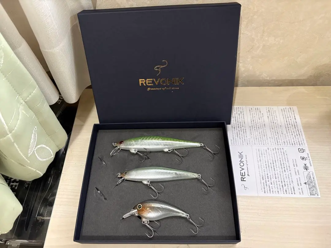 2026年最新】レヴォニック コンプリートの人気アイテム - メルカリ