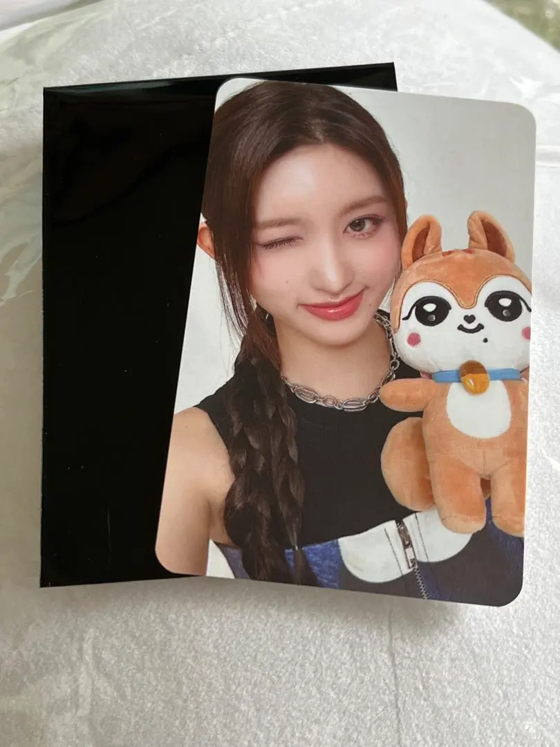 2026年最新】ive minive メガクッションの人気アイテム - メルカリ