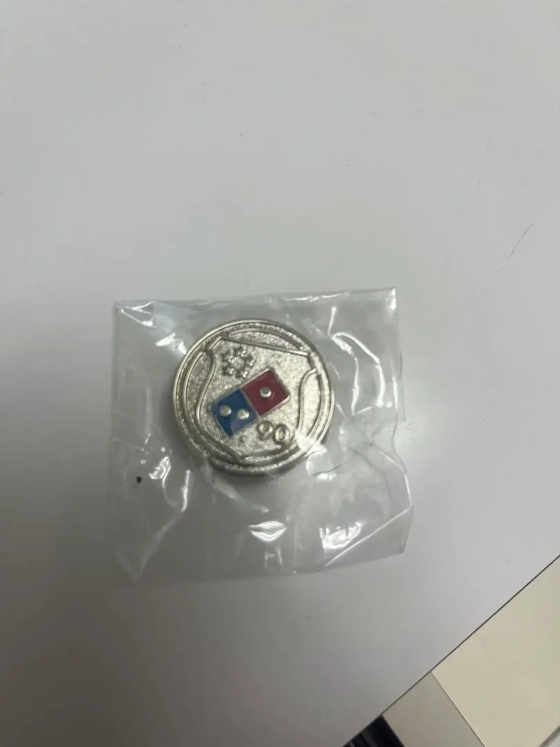 2026年最新】ドミノピザバッチの人気アイテム - メルカリ