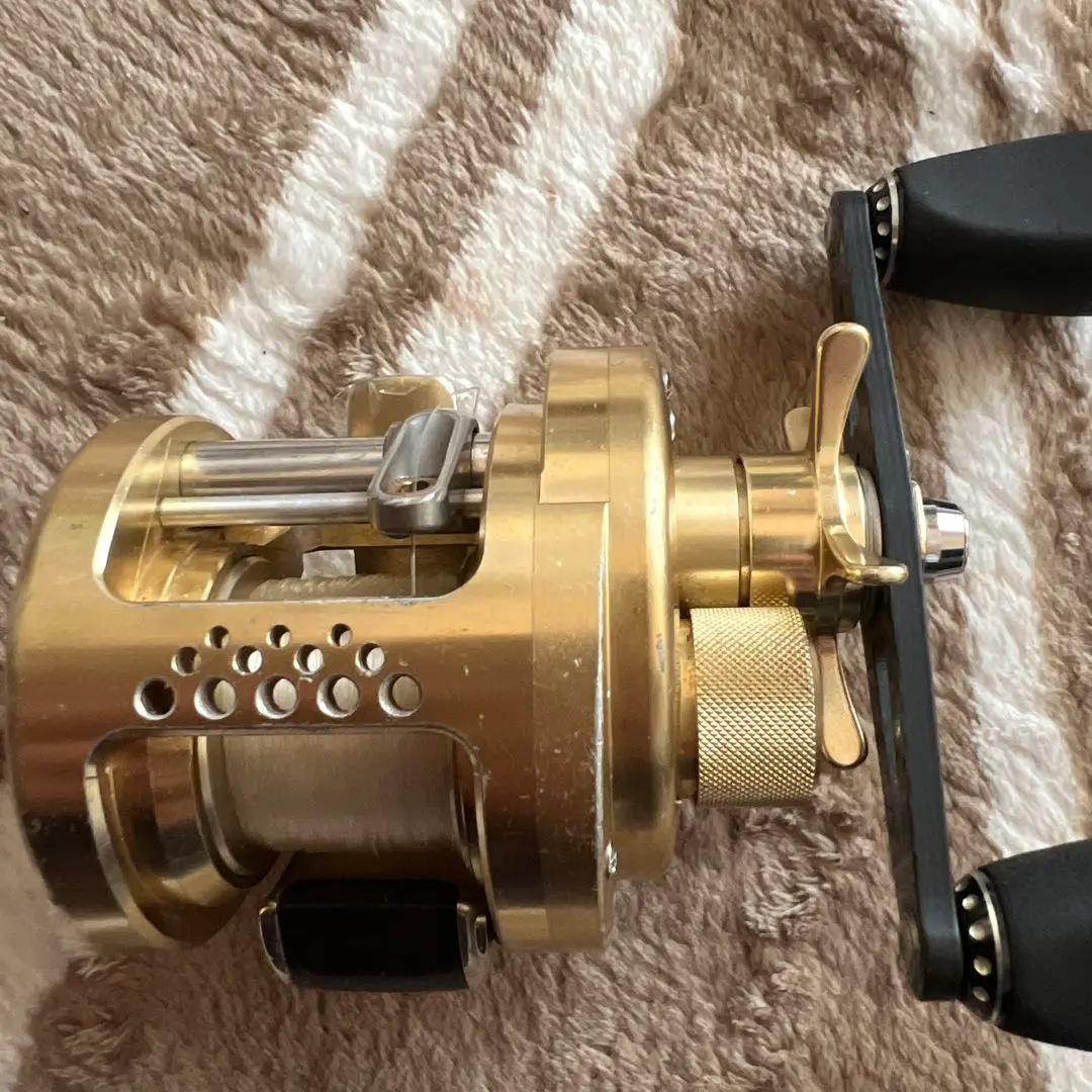 2026年最新】シマノ カルカッタコンクエスト 50の人気アイテム - メルカリ