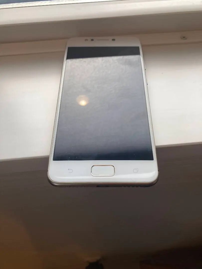 2026年最新】zenfone4の人気アイテム - メルカリ