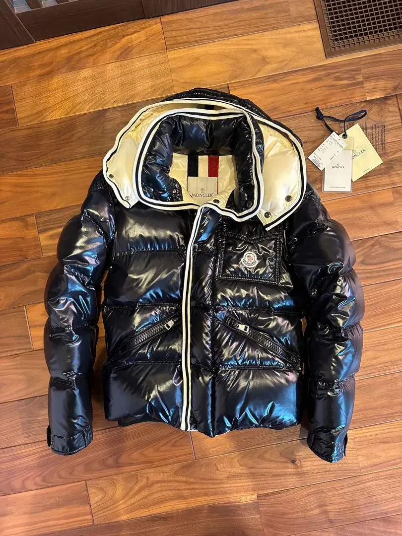 2026年最新】MONCLER ブランソンの人気アイテム - メルカリ