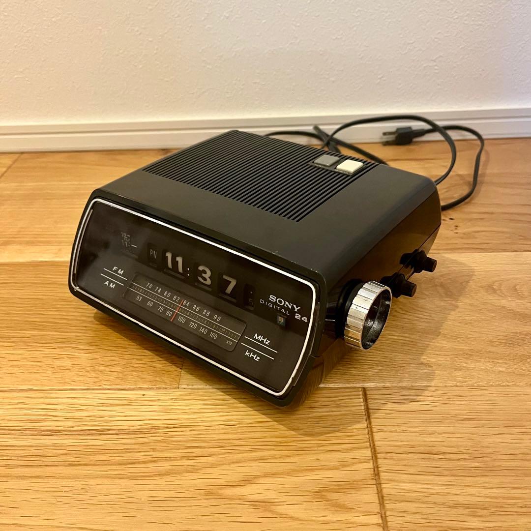 【昭和レトロ】SONY(ソニー)ICF-C300 AM/FMラジオ＋パタパタ時計 SONY デジタルクロックラジオ ICF-C300 昭和47年【E015】 | れとろくろ