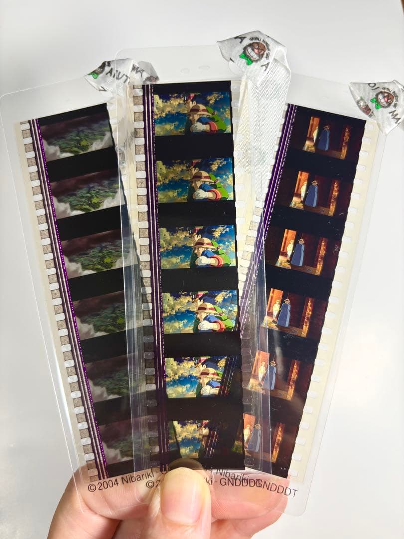 終了間近！ハウルの動く城、新品】フィルムブックマーカー3枚