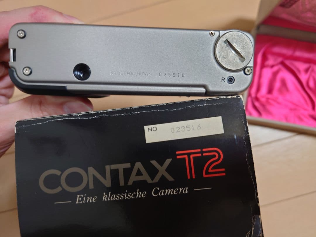 Contax T2 元箱つき シリアル一致 - メルカリ