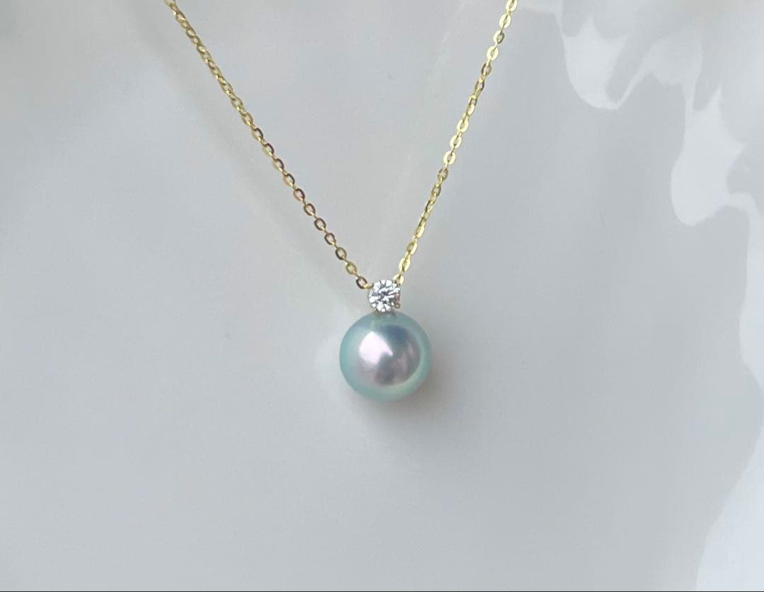 黒蝶真珠 K18ペンダントトップ モアサナイト 奇跡の一粒 南洋パール