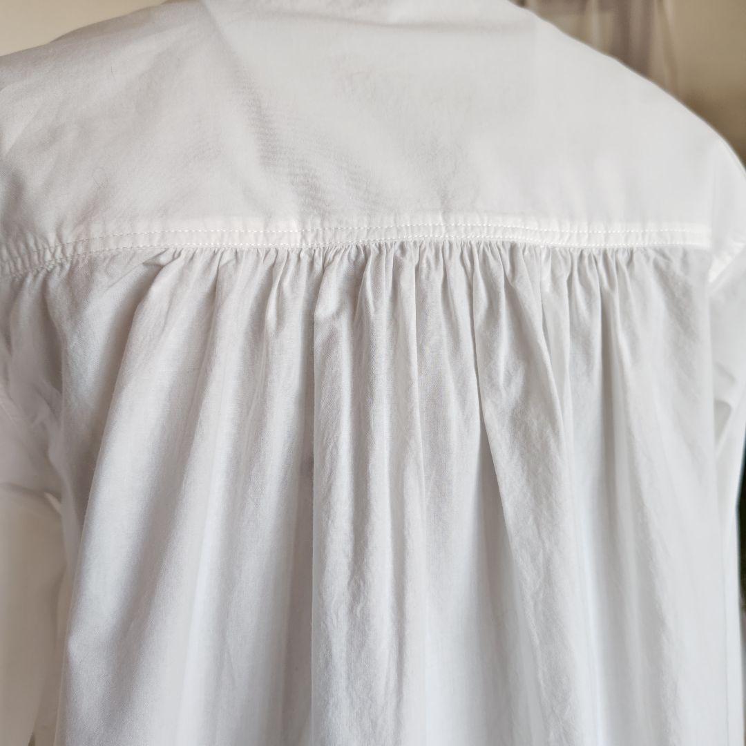 バスコ ハドゥ プルビオ 立襟 フリル ホワイト シャツ ブラウス インド