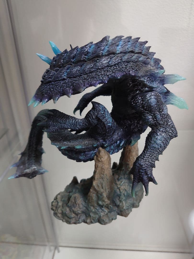 ラギアクルス希少種 クリエイターズモデル フィギュア - メルカリ