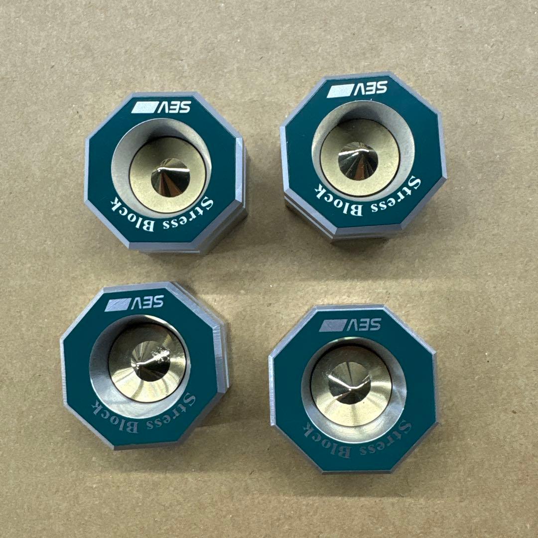 R*R様 美品？極上！SEV ストレスブロック 4個セット