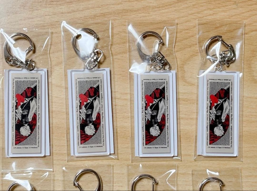 匿名配送】イブくじ タオルアクキー ☆バラ売り☆※コメント下さい