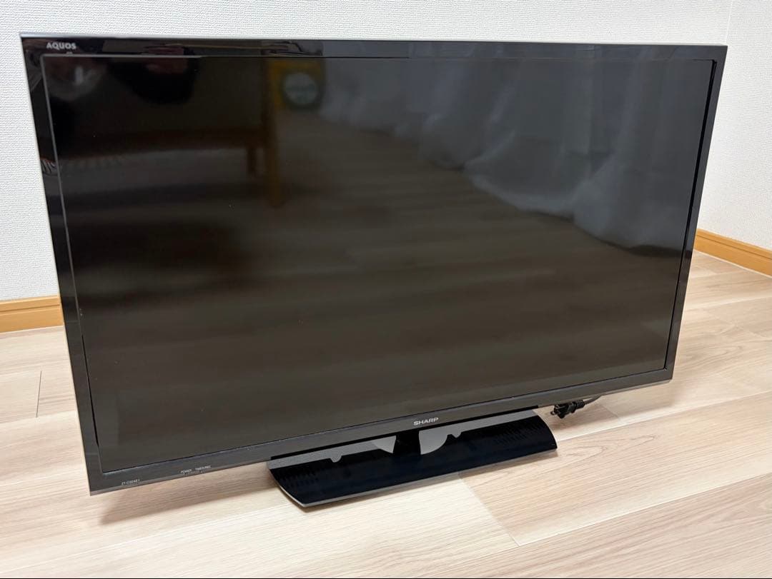 SHARP 32インチ液晶テレビ 2019年製 美品 SHARP 2019年製 32V型 AQUOS LED液晶テレビ 外付対応 - メルカリ