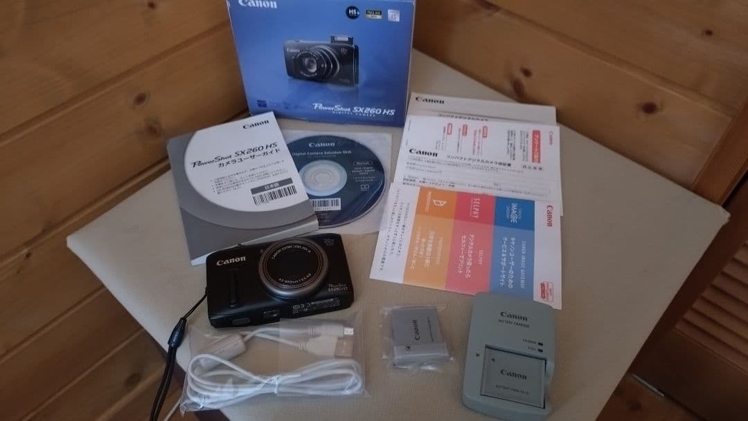 デジカメ　Canon PowerShot SX260 HS　フルセット Amazon.com : Canon PowerShot SX260 HS 12.1 MP CMOS Digital Camera