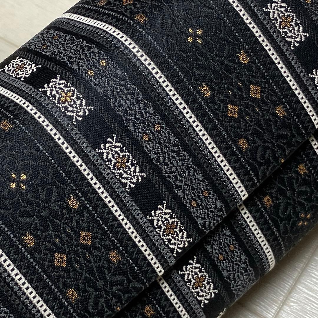 《美品・箱付き》草履バッグセット　黒　金糸　刺繍　大きめバッグ