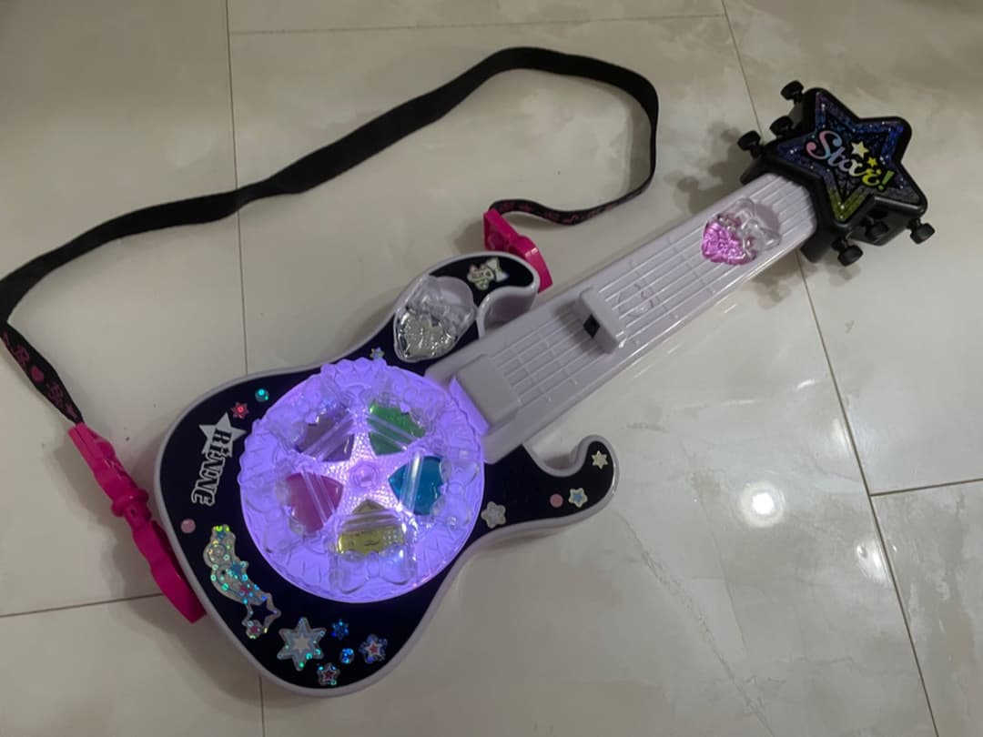 プリズムレインボーギター スターモデル - メルカリ