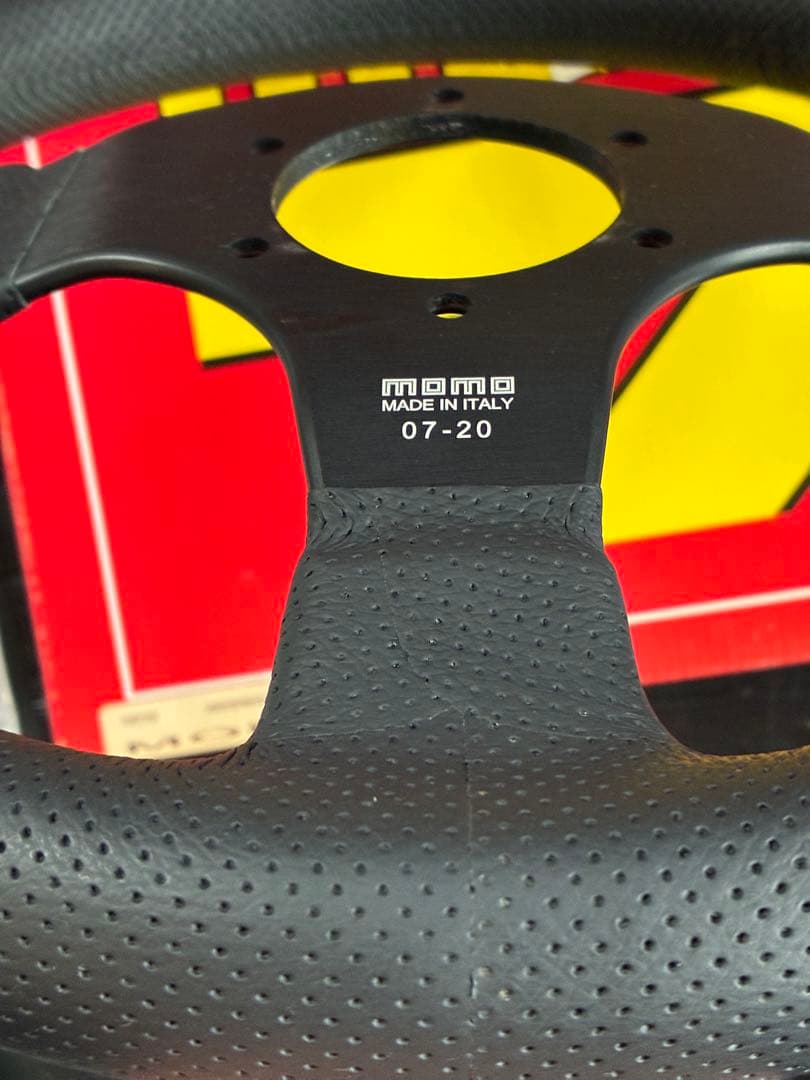 MOMO COMPETITION 32モモ コンペティション ブラックエアーレザ