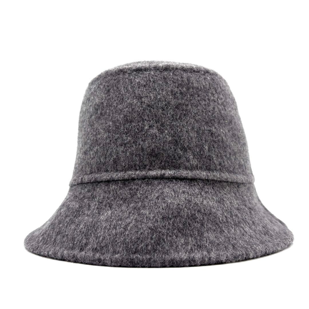 未使用に近い クリスチャンディオール バケットハット リバーシブル