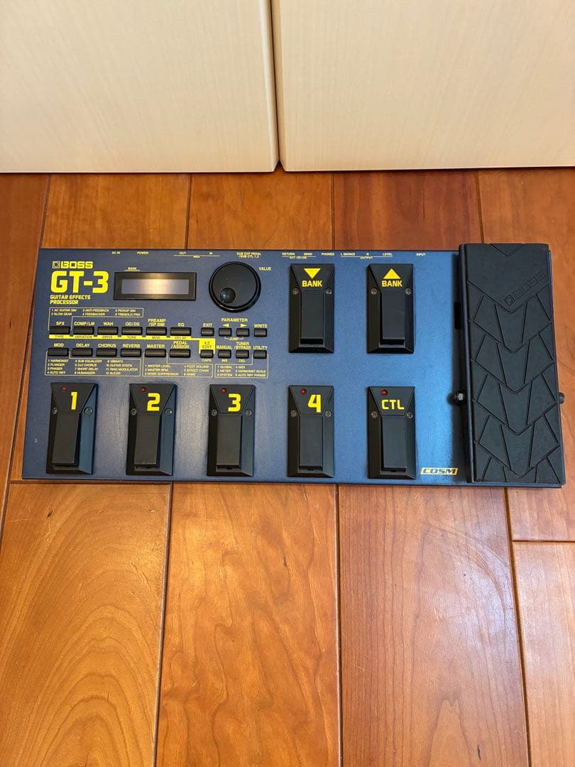 BOSS GT-3 マルチエフェクター アダプター付 Amazon.co.jp: BOSS ボス ギター用マルチエフェクター GT-3 : 楽器