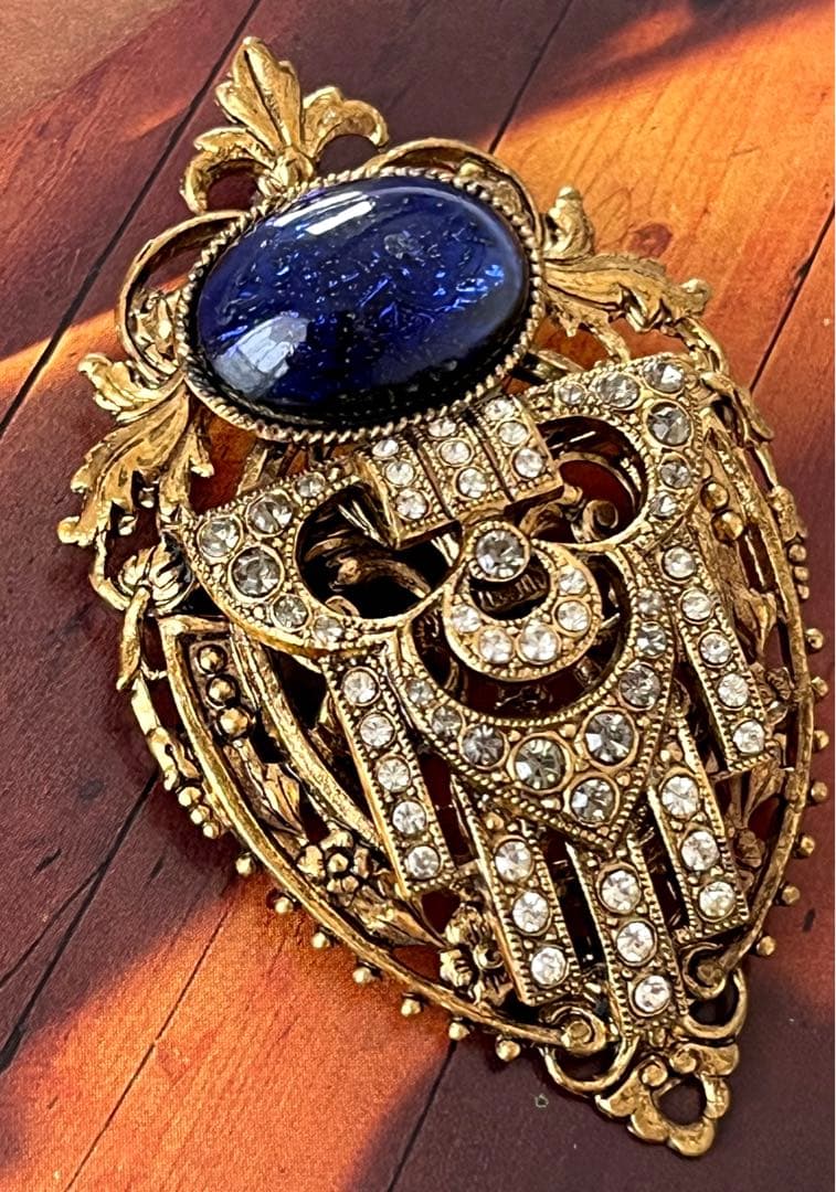 Tomoko Dobashi様Czechoslovakiaヴィンテージ A15