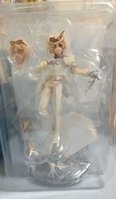 第五人格 7周年オフラインパック 豪華版 探鉱者フィギュア - メルカリ