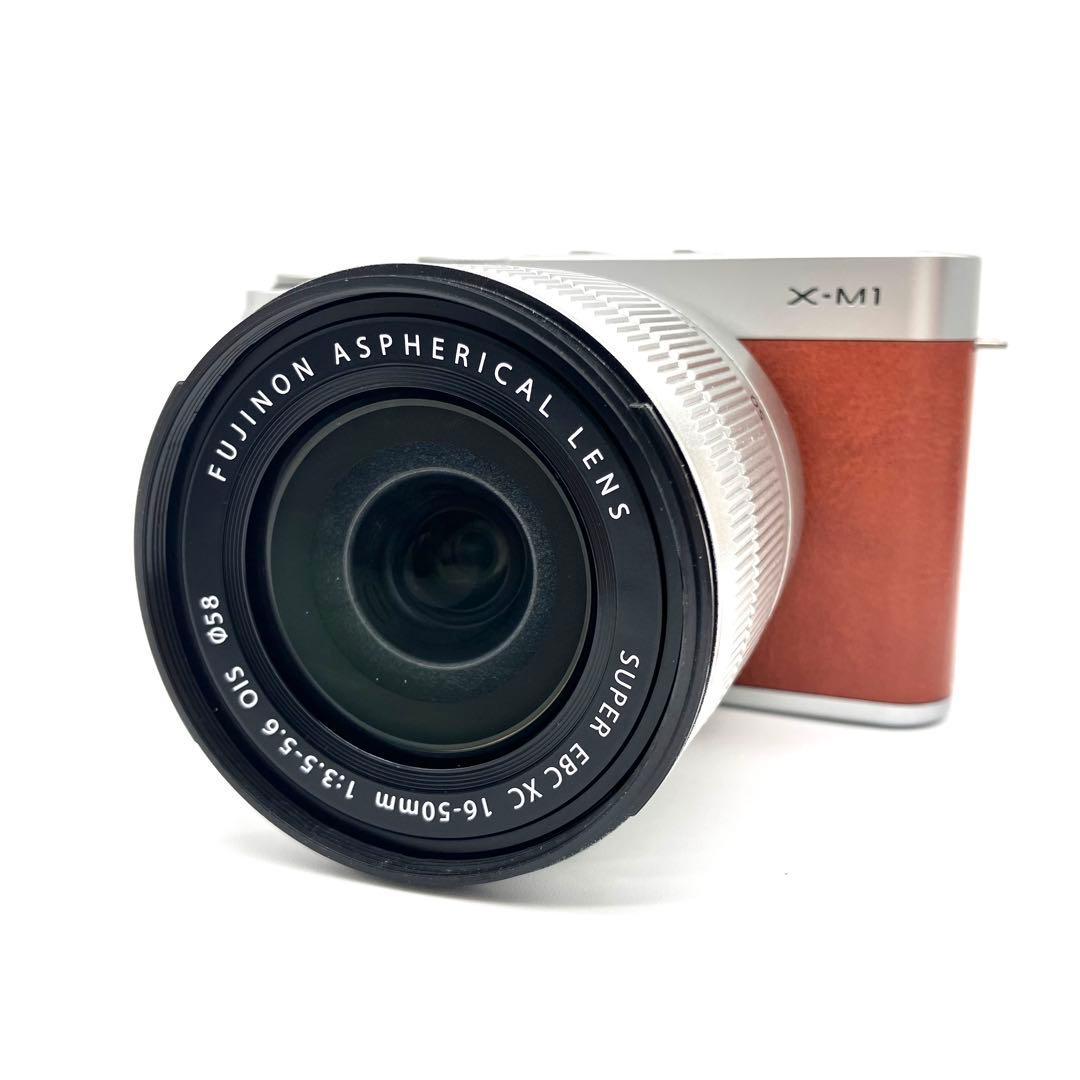 美品 Fujifilm X-M1 16-50mm F3.5-5.6 OIS