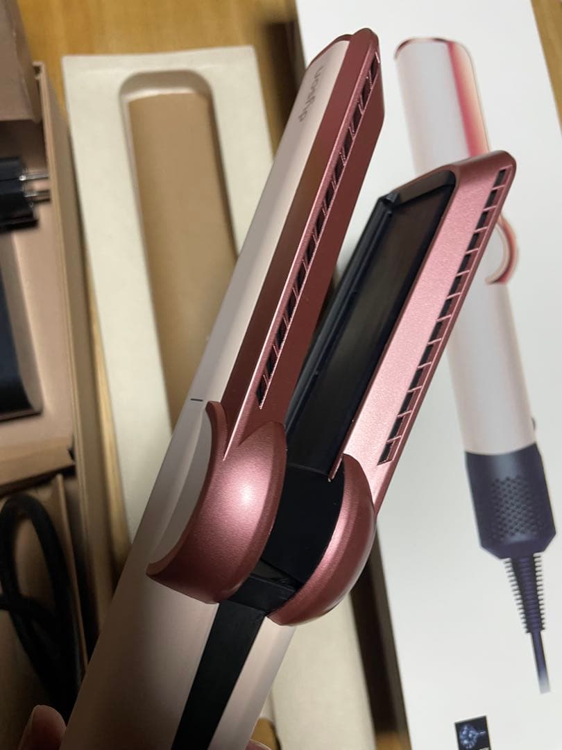 中国 韓国 ヨーロッパ Dyson ドライヤー ht01 ストレイトナー