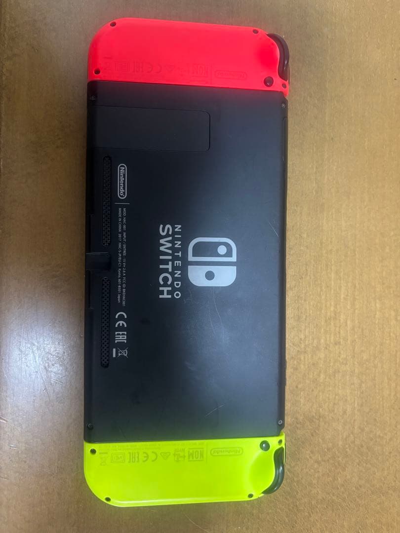 Nintendo Switch 本体 赤/黄 Amazon.co.jp: Nintendo Switch(有機ELモデル) マリオレッド : ゲーム