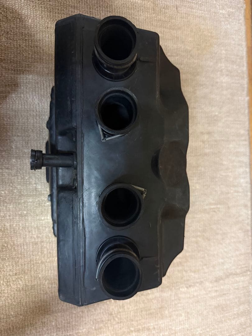 Z550FXエアクリーナボックス、エアフィルターセット - パーツ超 安い