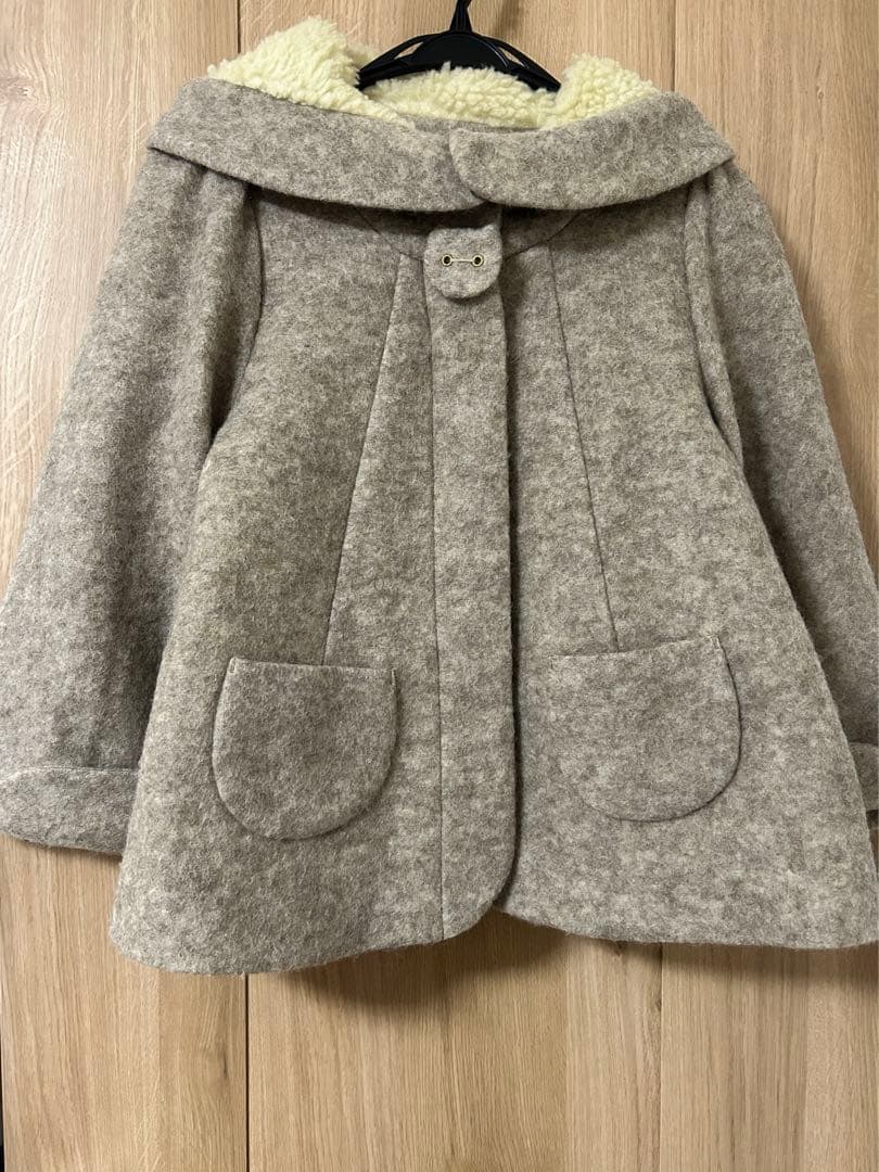 フランシュリッペのチリチリねこコート