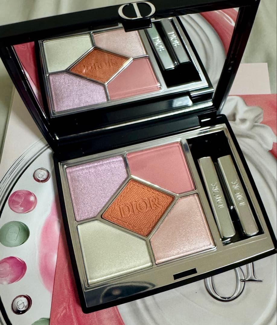 Dior サンク　クルール 151 マシュマロ　キャンディ 伊勢丹新宿　限定 Dior♥ディオールショウ サンク クルール 151 マシュマロ 伊勢丹限定