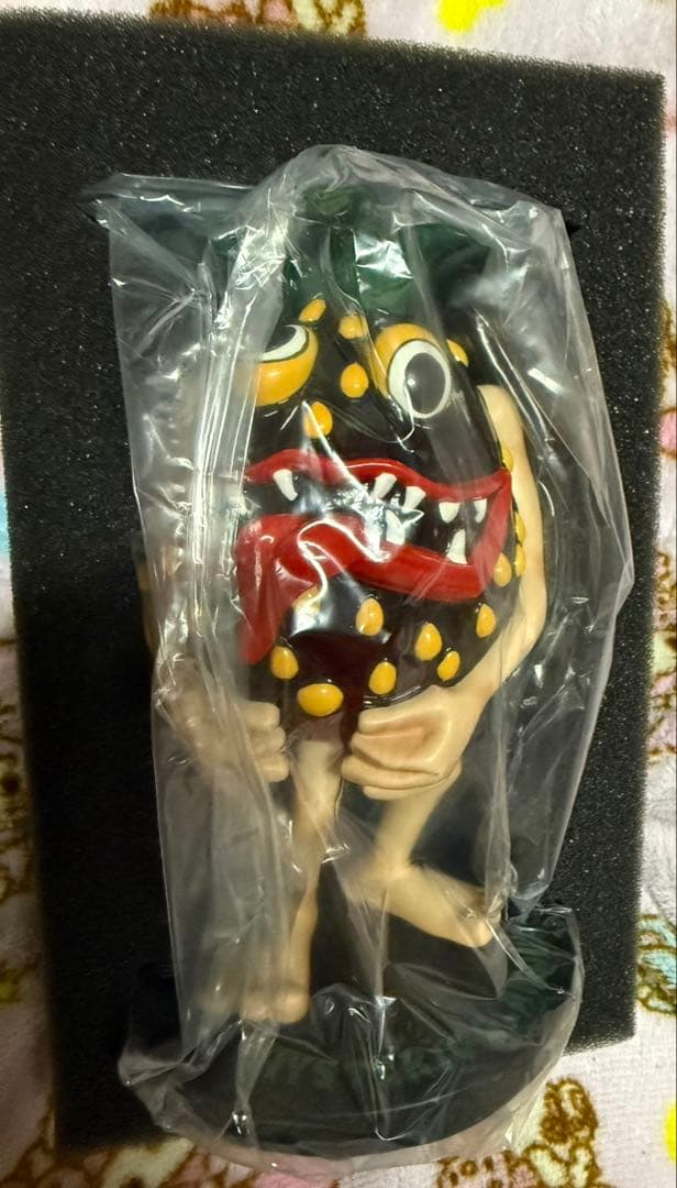 ヒステリックグラマー ストロベリーモンスター首振り人形 - メルカリ