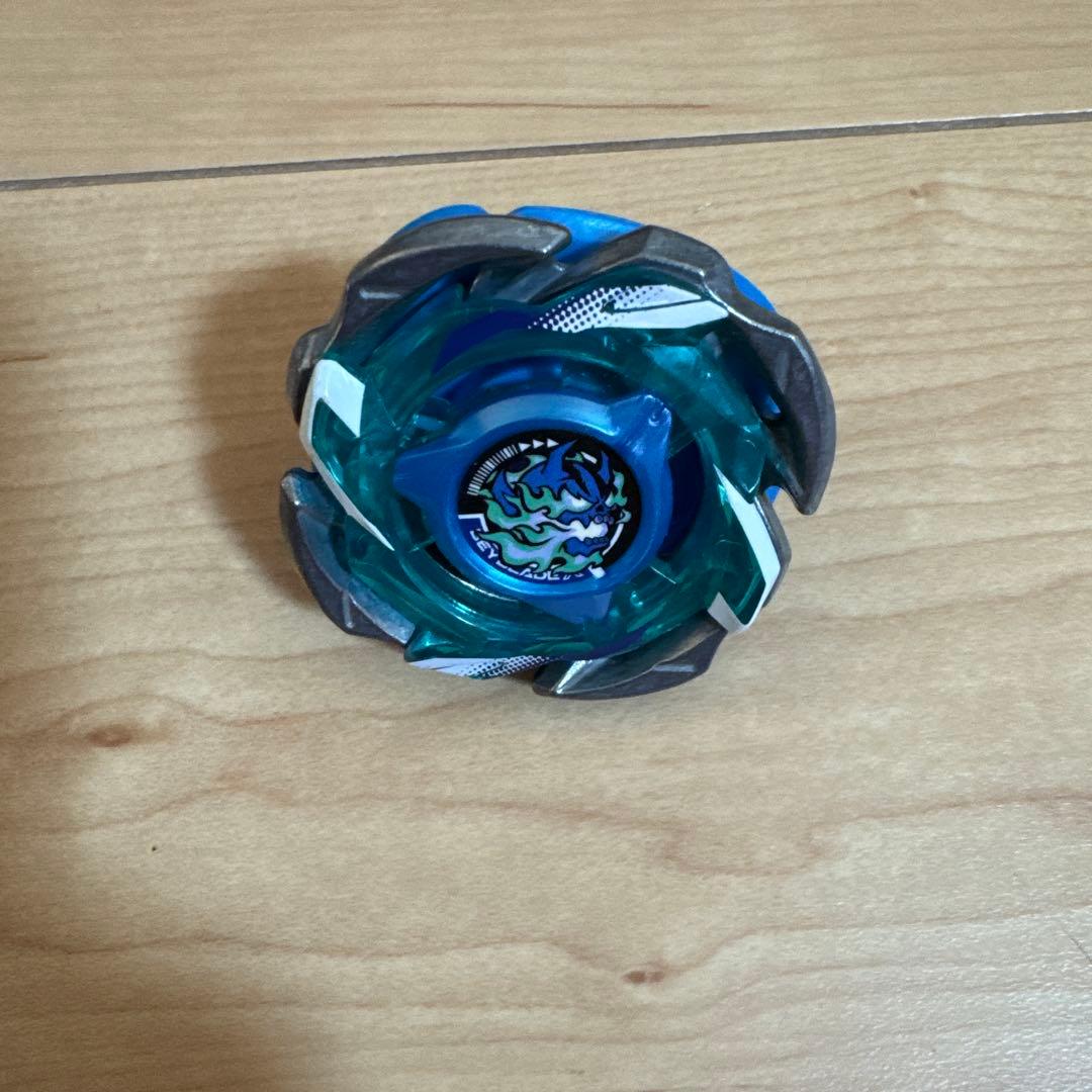 ベイブレードX ヘルズリーパー 2色