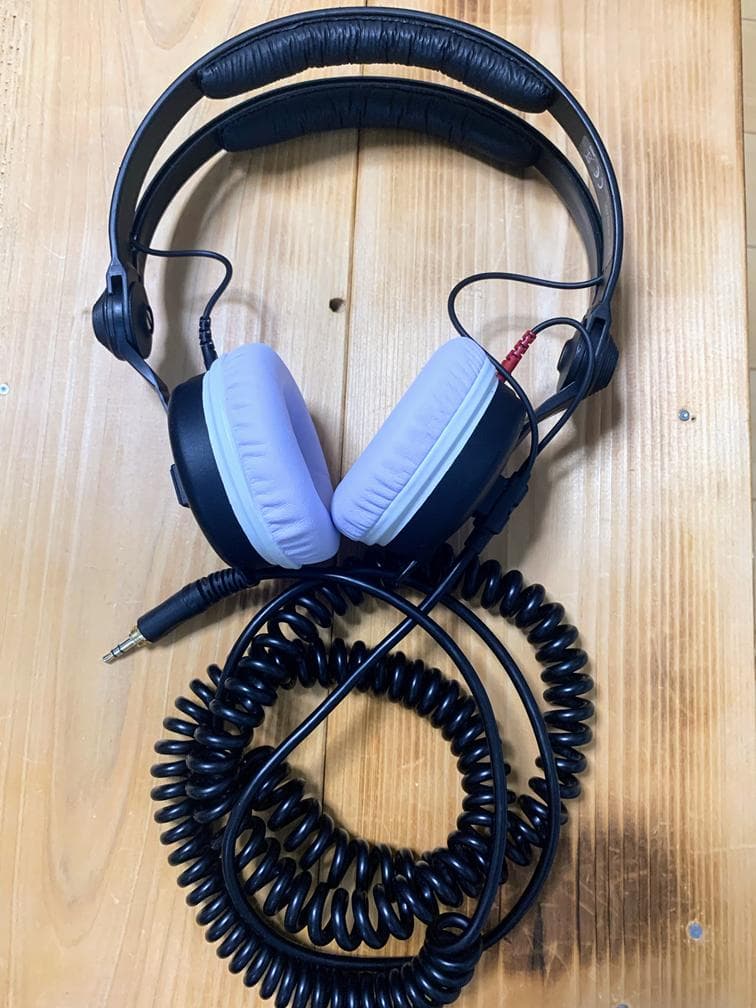 SENNHEISER HD 25 プロフェッショナルヘッドホン 70ΩモデルSennheiser