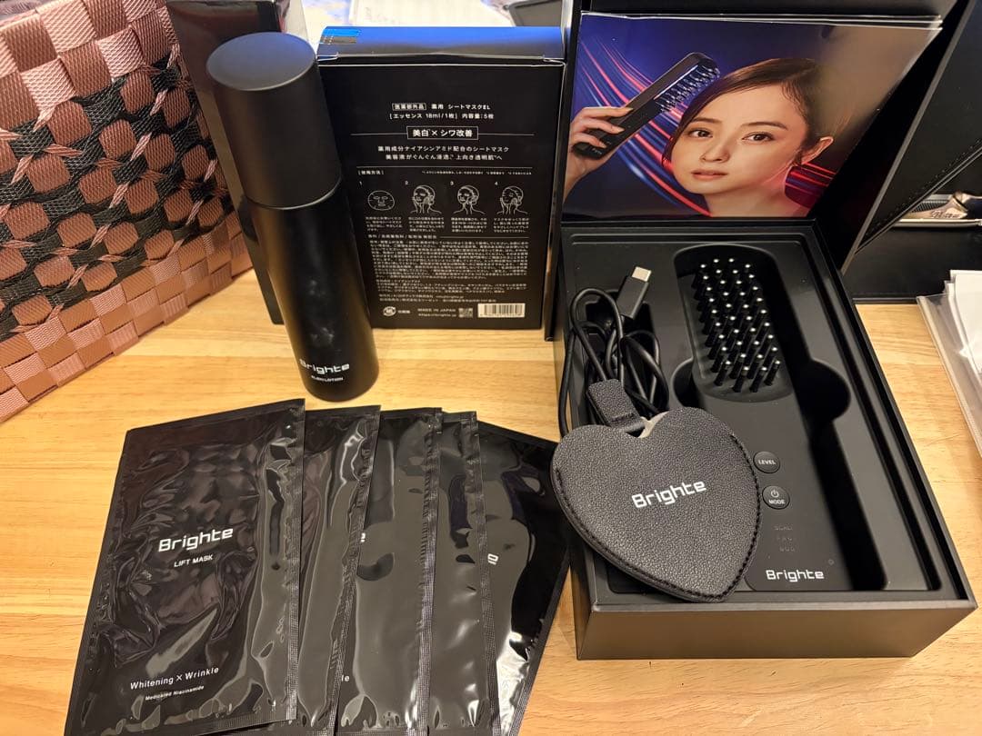 Brighte エレキブラシプラス ELEKI BRUSH シートマスク 化粧水 Amazon.co.jp: 【佐々木希 アンバサダー】Brighte ブライト ELEKI