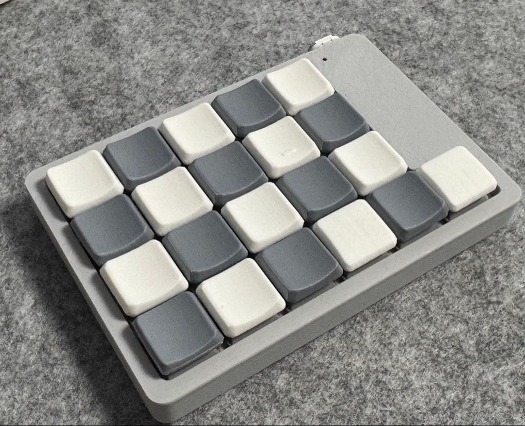 conductor 分割キーボード 狭ピッチ40％オーソリニア - メルカリ