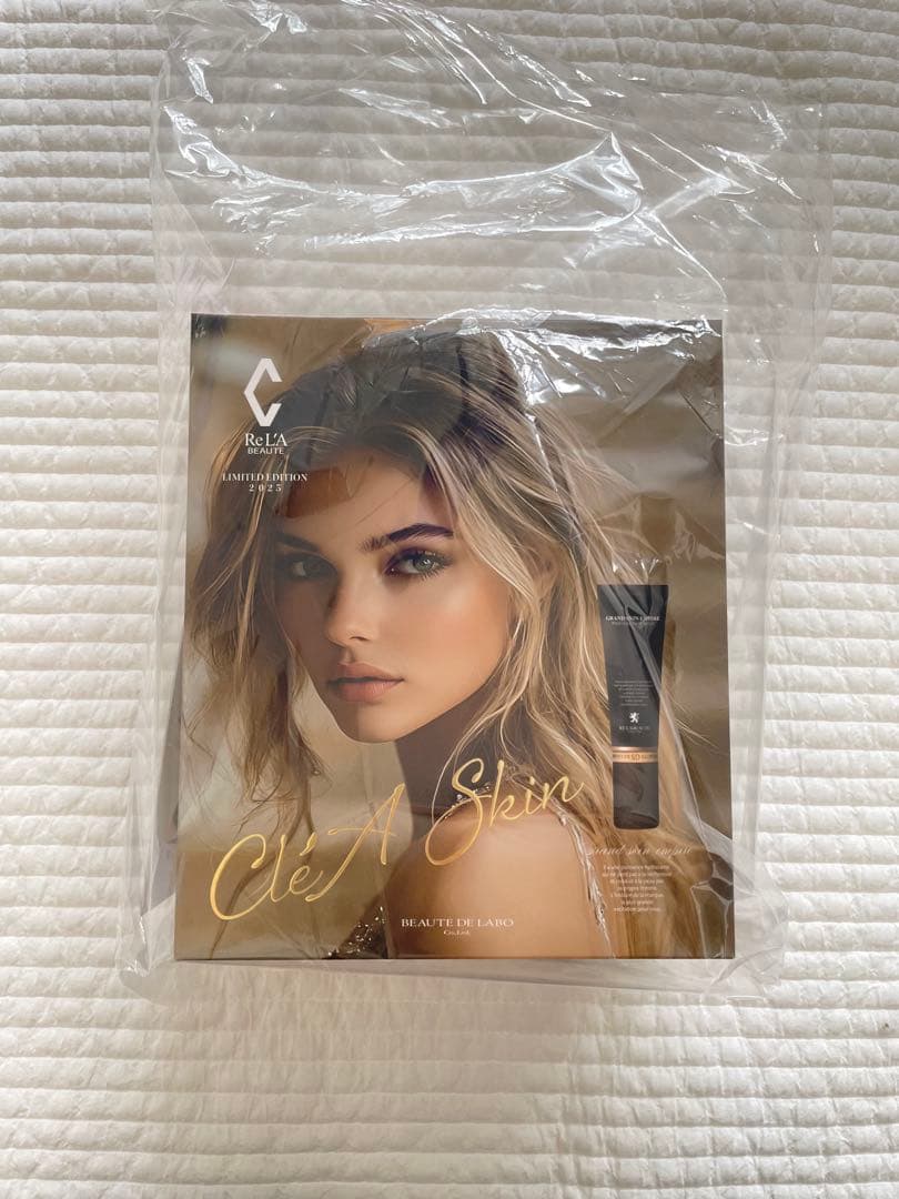 リアボーテ クリスマスコフレ2025 - メルカリ