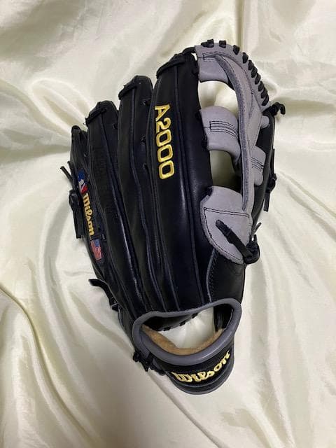 Wilson A2000 SG-459 一般 軟式 外野手用 グラブ Wilson A2000 SG-459 一般 軟式 外野手用 グラブ - メルカリ