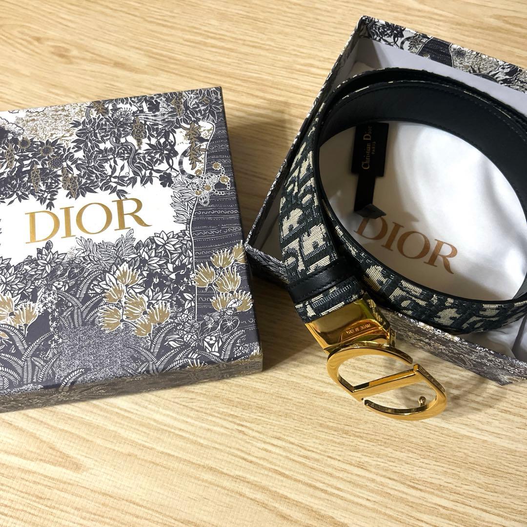 Christian Dior ロゴベルト 105cm - メルカリ