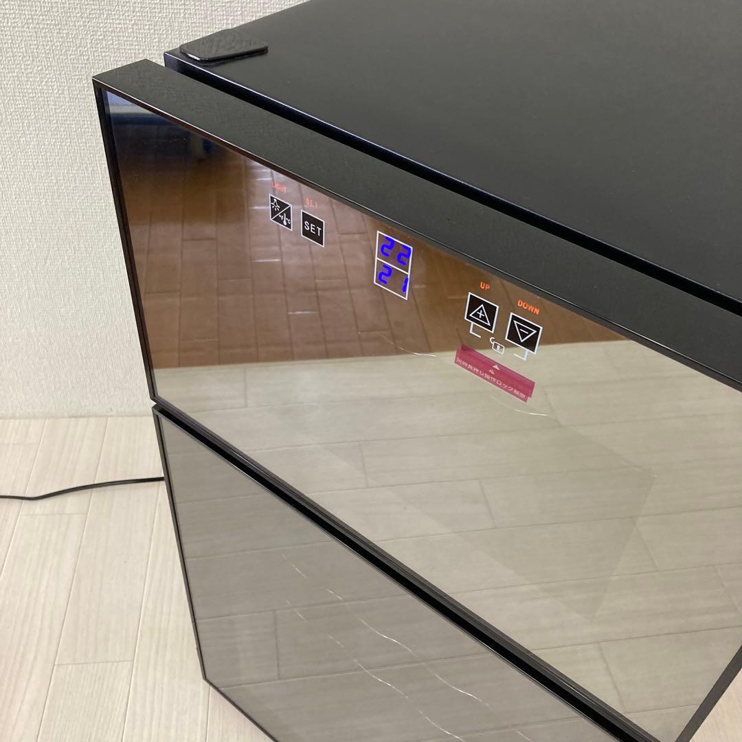 2ドアワインセラー 24本 ペルチェ方式 SIS株式会社 - メルカリ