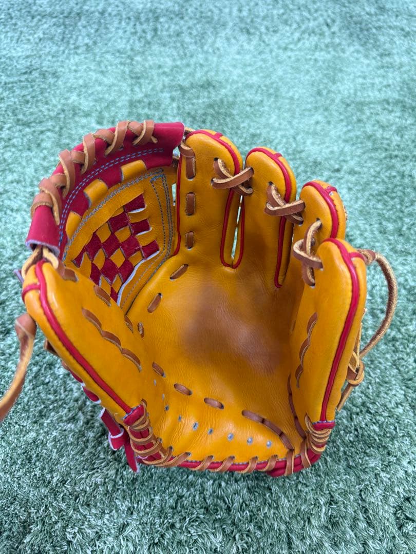 WAGYU和牛 硬式グローブ イエローとレッド