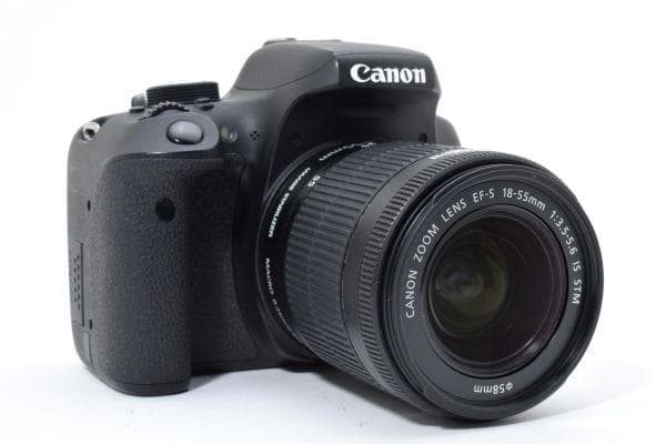 キャノン Canon EOS Kiss X8i レンズキット《S数11598回》