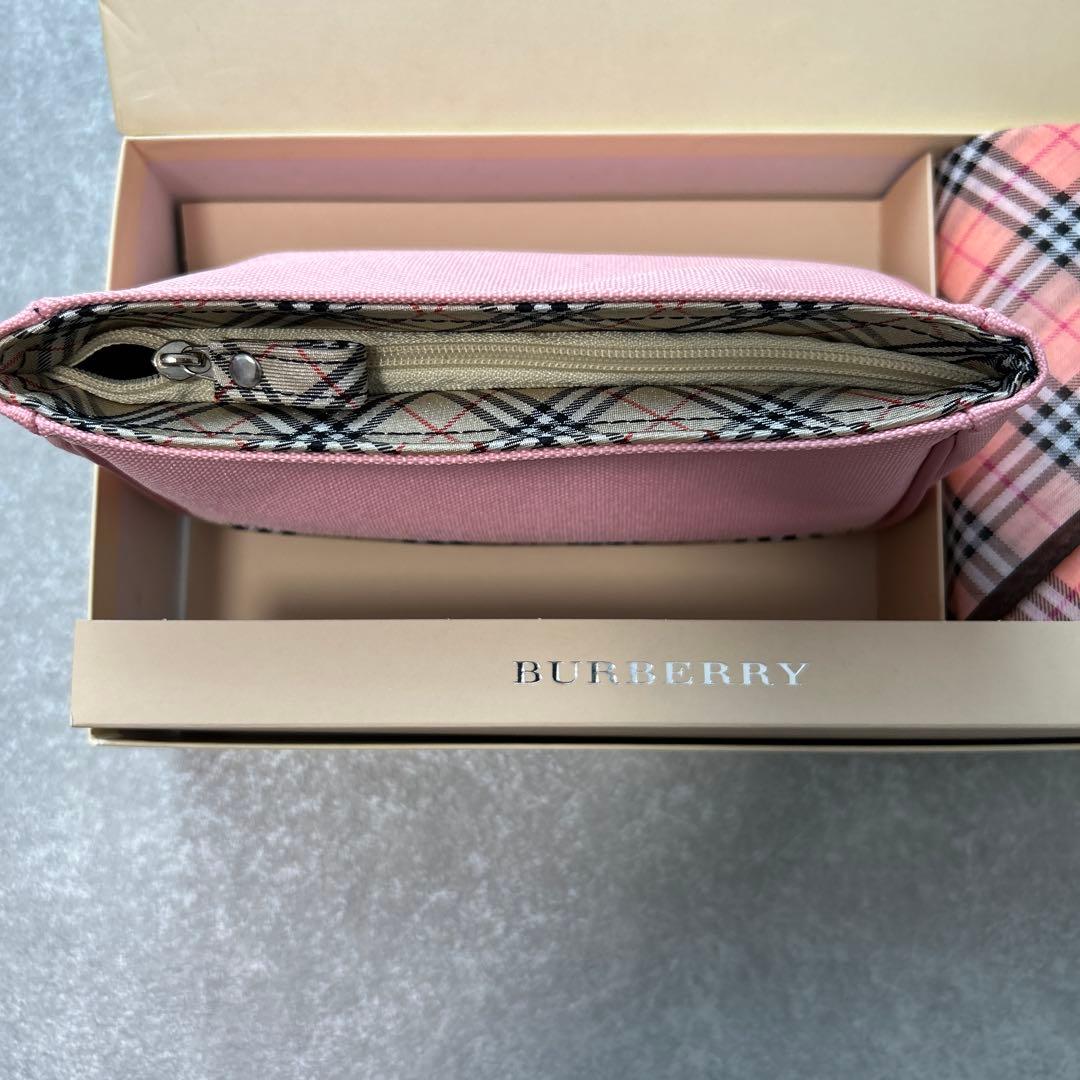バーバリー BURBERRY ポーチ ハンカチギフトセット 新品未使用 - メルカリ
